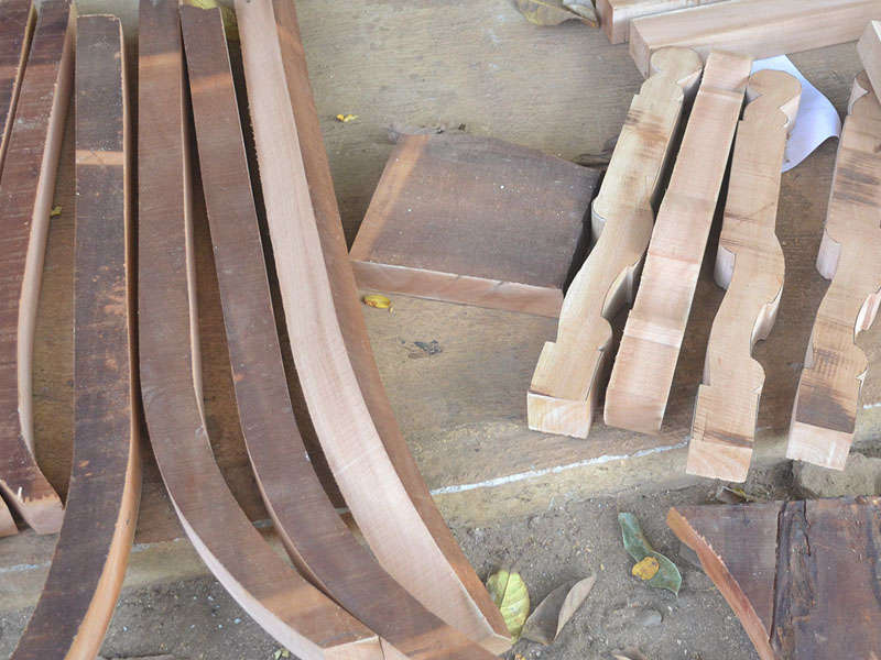 Cutting the components