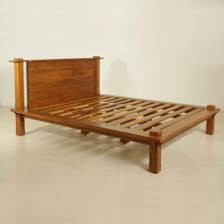 Lombok platform bed