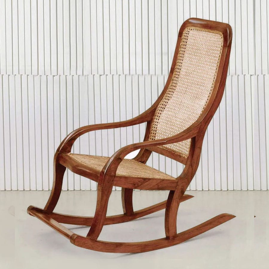 Colonial rocking chair