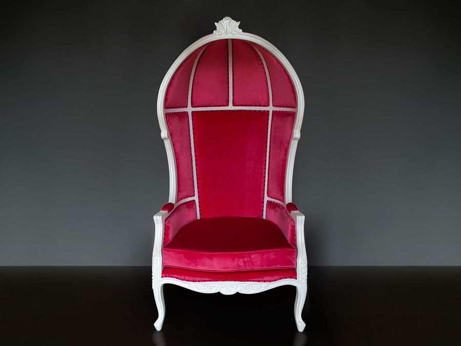 Kubah chair flower cresting