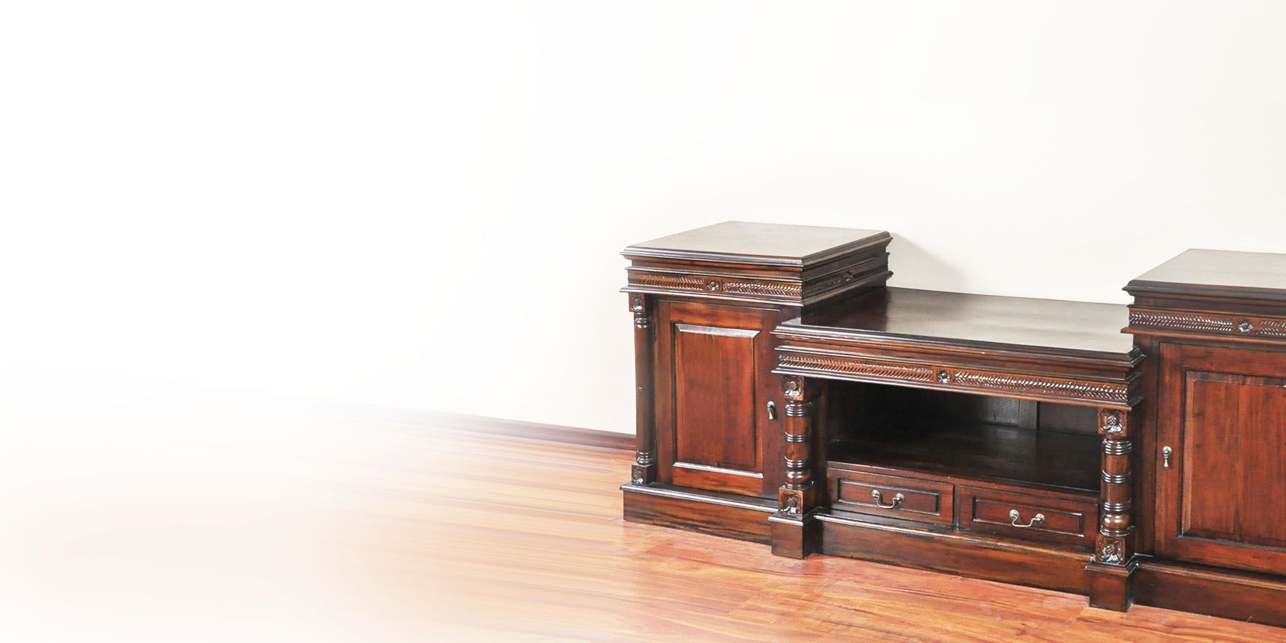 Entertaiment cabinets