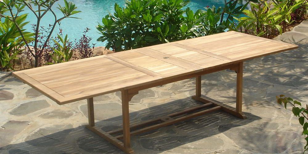 Outdoor Dining Tables