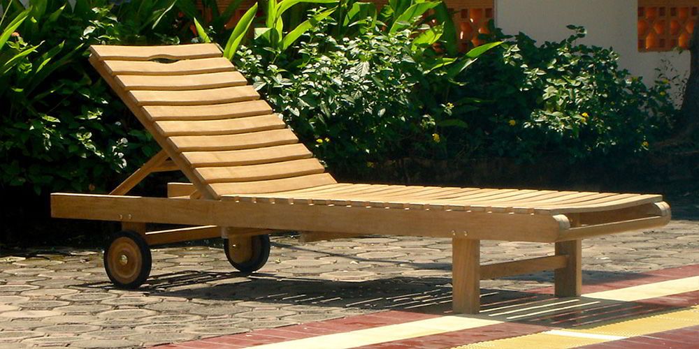 Outdoor Sun Loungers